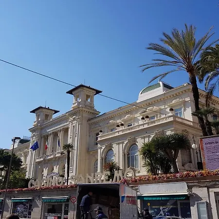 House La Marmora By Holiday World Lägenhet Sanremo